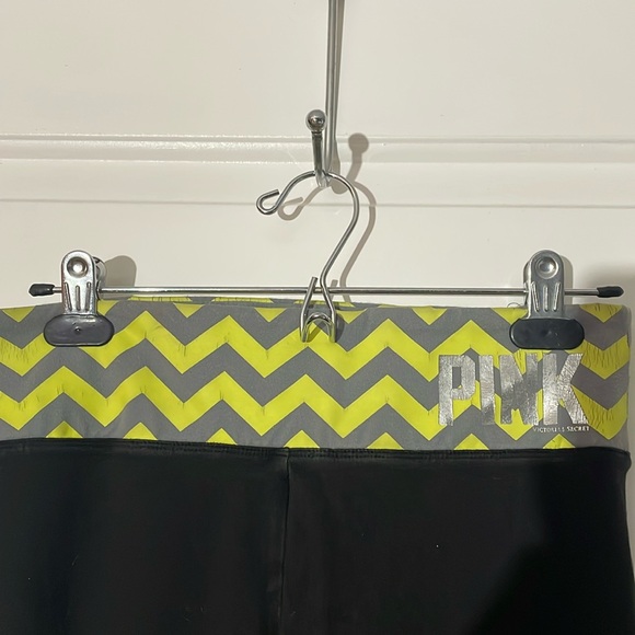 Victoria’s Secret pink leggings - Picture 2 of 3